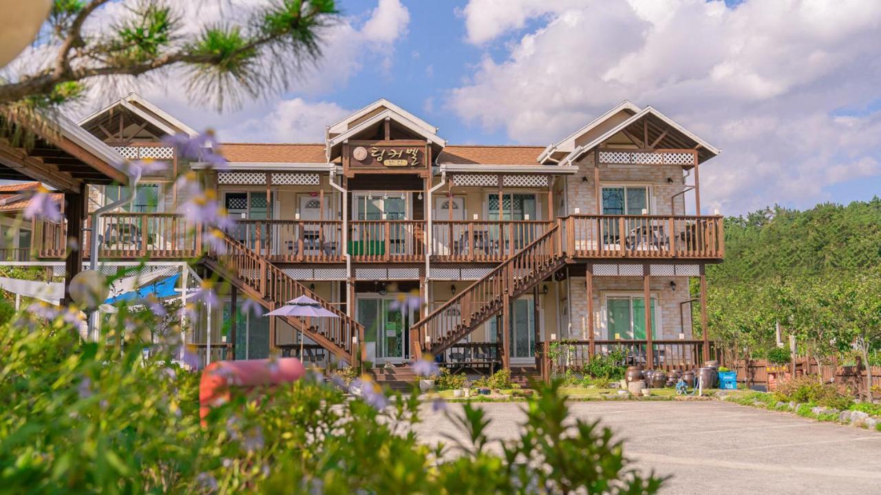 Tinkerbell Pension Gyeongju Exterior foto